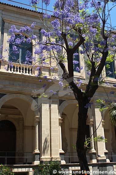 Chiostro, Monastero dei Bendettini - Catania