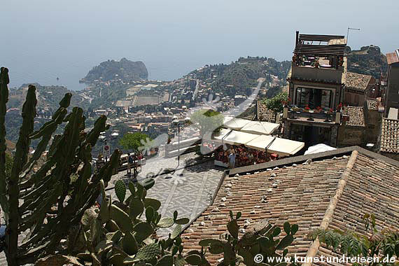 Castelmola - Vista con Taormina