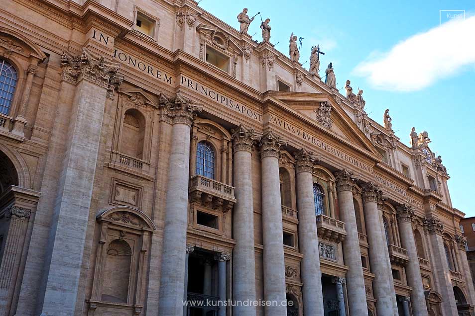 Fassade Kolossalordnung Petersdom Rom - Barock Architektur
