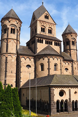 Architektur der Romanik - Glees, Benediktinerabteikirche Maria Laach