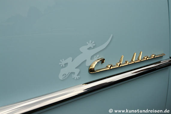 Cadillac Sedan Series 62, Logo