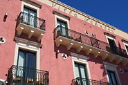 Taormina bietet tolle Hotels in faszinierender Umgebung, Sizilien