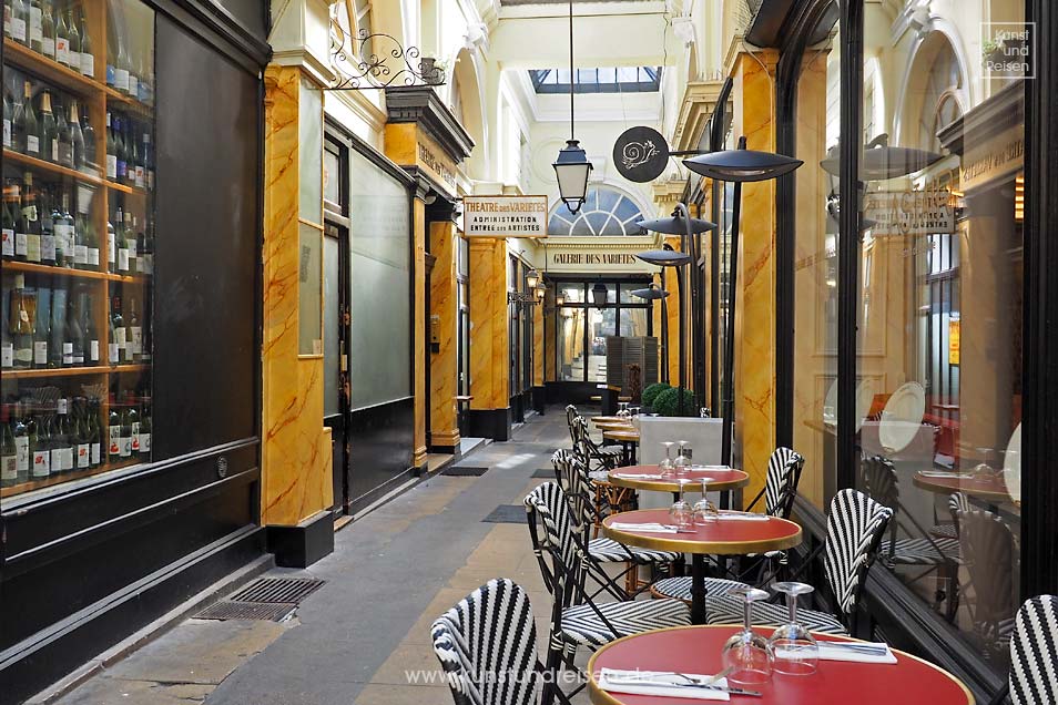 Galerie des Vari&eacute;t&eacute;s in der Passage des Panoramas in Paris