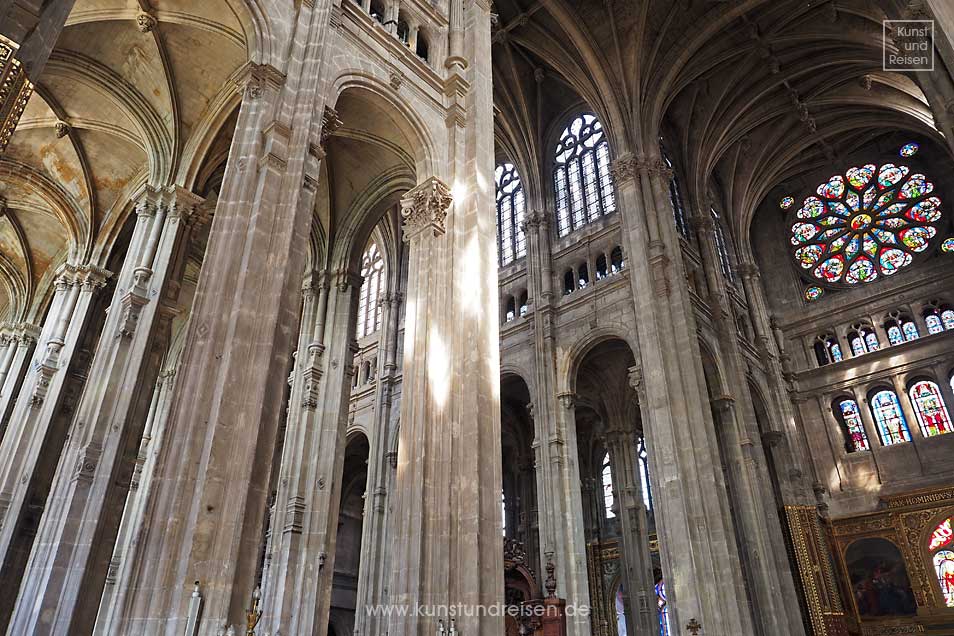 Kirche Saint-Eustache 1er Arrondissement in Paris
