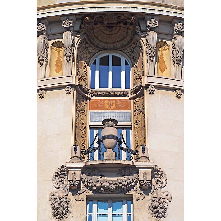 F&eacute;lix Potin-Geb&auml;ude &uuml;ppige Dekorelemente Paris