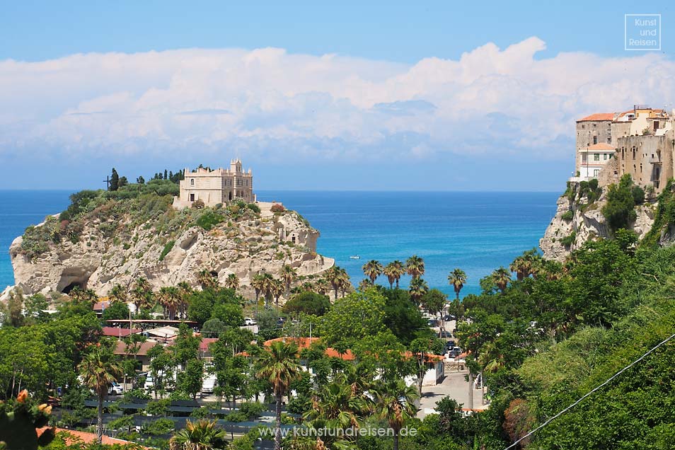 Kirche Santa Maria dell'Isola Tropea