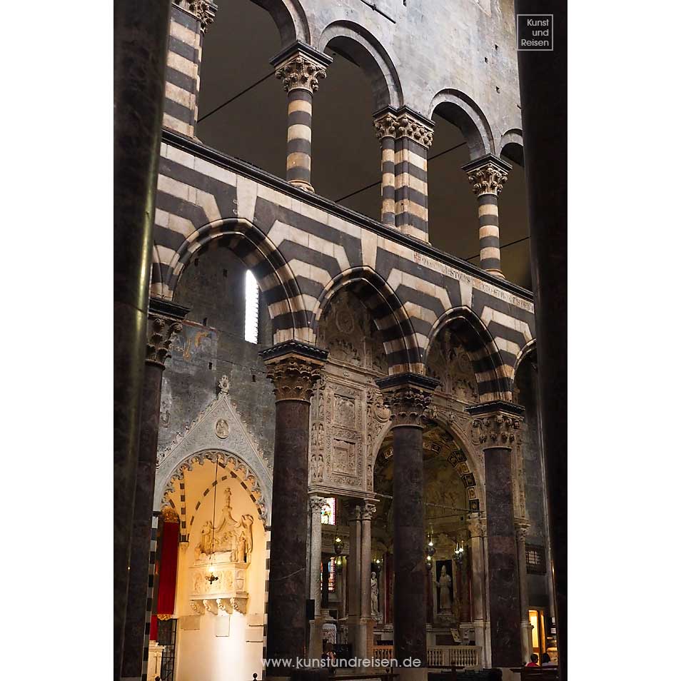 Dom San Lorenzo Arkaden Bögen Genua