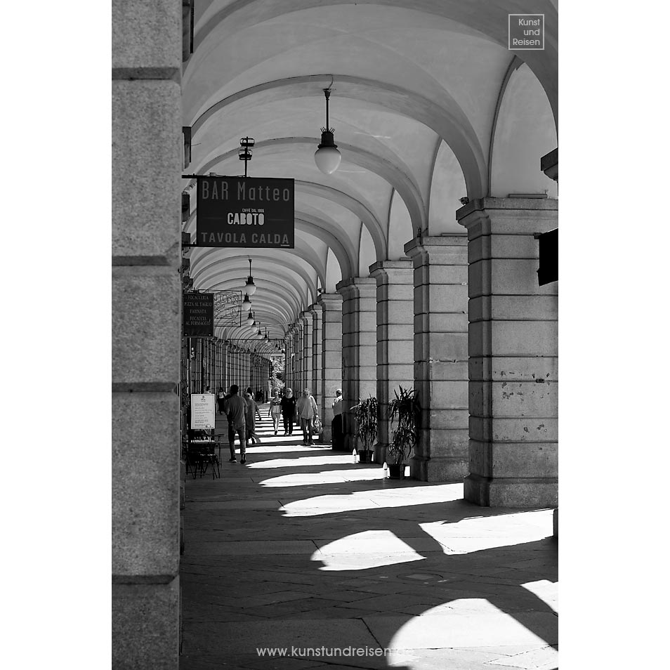 Via Filippo Turati Arkaden Porto Antico Genua