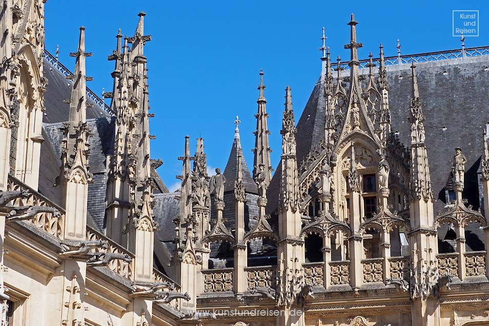 Justizpalast Palais de Justice Westfl&uuml;gel Rouen
