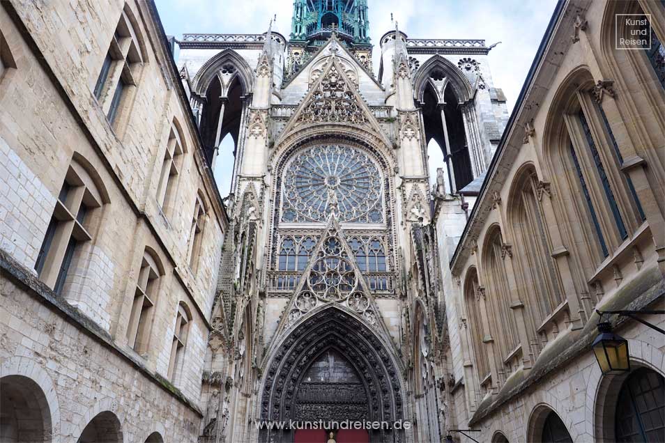 Kathedrale Nordseite Hof der Buchhändler Cour des Libraires Rouen