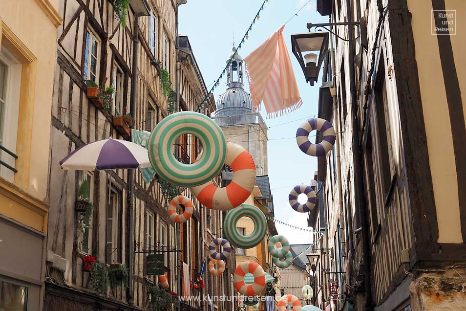 Rue Massacre Glockenturm Rouen