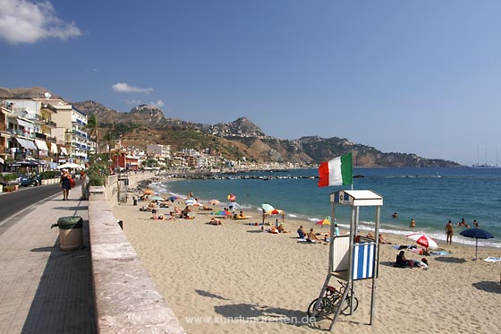 Giardini Naxos Strandpromenade Lungomare Strand